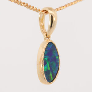 Yellow Gold Blue Green Australian Doublet Opal Pendant Necklace