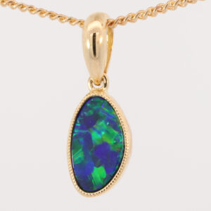 Yellow Gold Blue Green Australian Doublet Opal Pendant Necklace