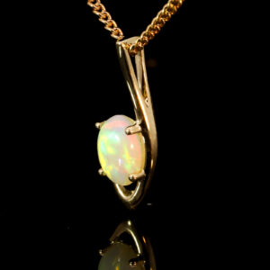 Yellow Gold Green Yellow Orange Solid Australian Crystal Opal Pendant Necklace