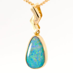 Yellow Gold Blue Green Yellow Orange Doublet Opal Pendant